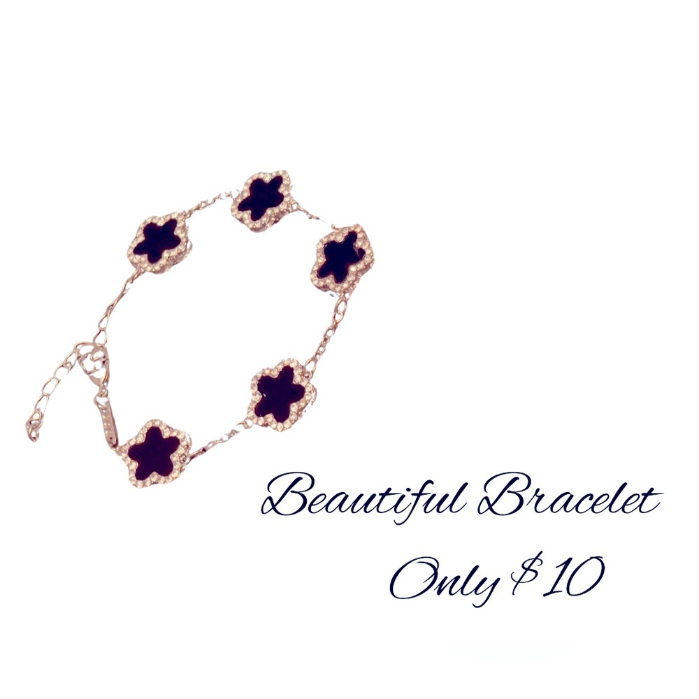 Flower Shape Bracelet